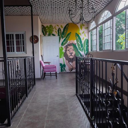 Black Lion Inn Santiago Kültér fotó